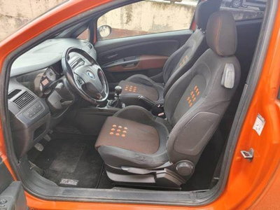 Fiat Grande Punto 1.9 MJT 130 CV 3 porte Sport (4)