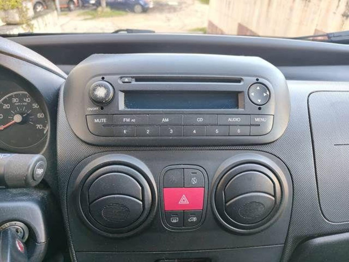Fiat Fiorino Furgone cargo 1.3 mjt 95cv Adventure (6)