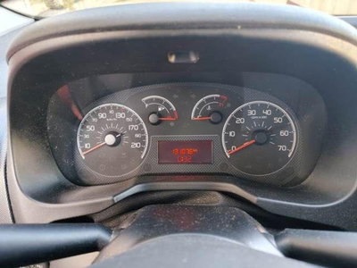 Fiat Fiorino qubo N1 1.3 mjt 95cv trekking (7)