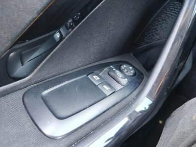 Peugeot 208 VTi 95 CV 5p. GPL Allure (11)