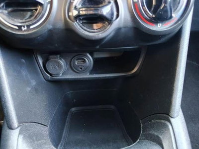 Peugeot 208 VTi 95 CV 5p. GPL Allure (8)