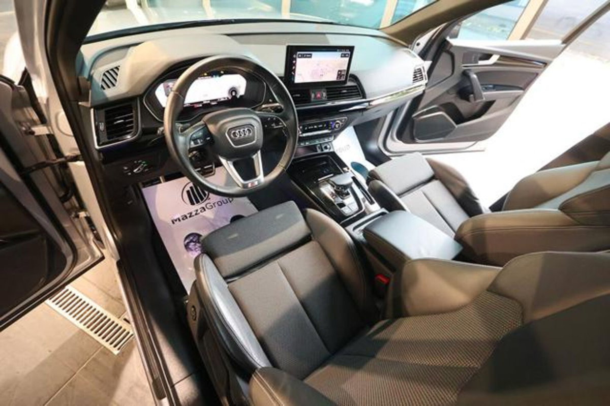 Audi Q5 Sportback 40 2.0 tdi mhev 12V Identity Black quattro s-tronic (14)