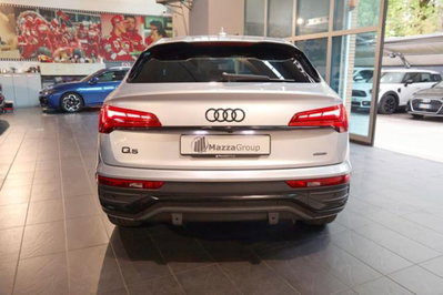 Audi Q5 Sportback 40 2.0 tdi mhev 12V Identity Black quattro s-tronic (8)