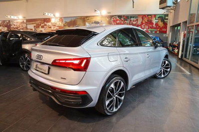 Audi Q5 Sportback 40 2.0 tdi mhev 12V Identity Black quattro s-tronic (9)