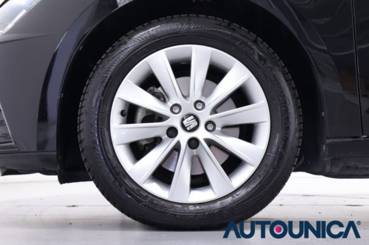 SEAT Leon 1.6 TDI 115 CV 5p. Style (13)