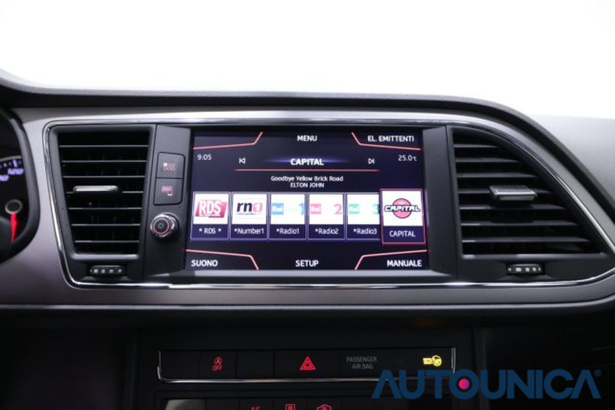 SEAT Leon 1.6 TDI 115 CV 5p. Style (9)