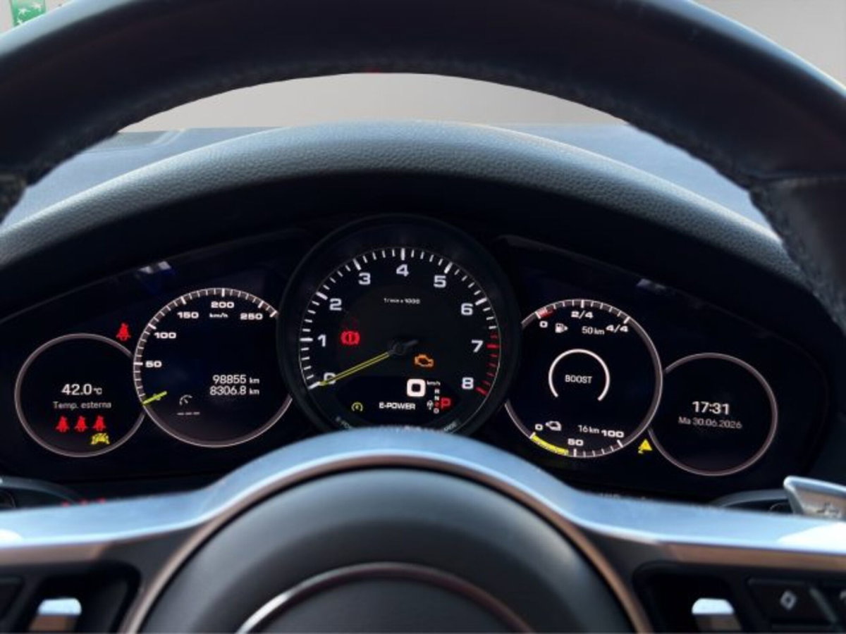 Porsche Cayenne Coupé 4.0 GTS (12)