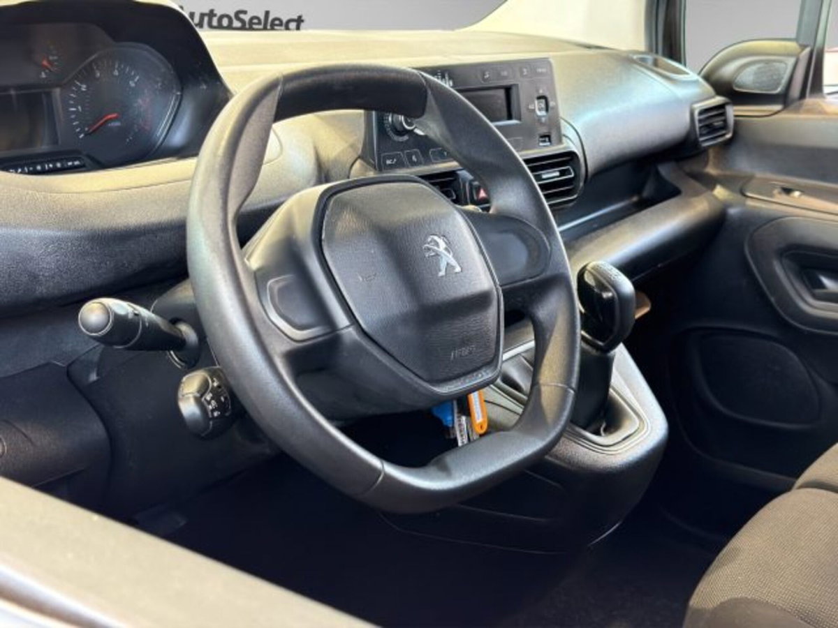Peugeot Partner Furgone M 1.5 diesel 100cv S&S (11)