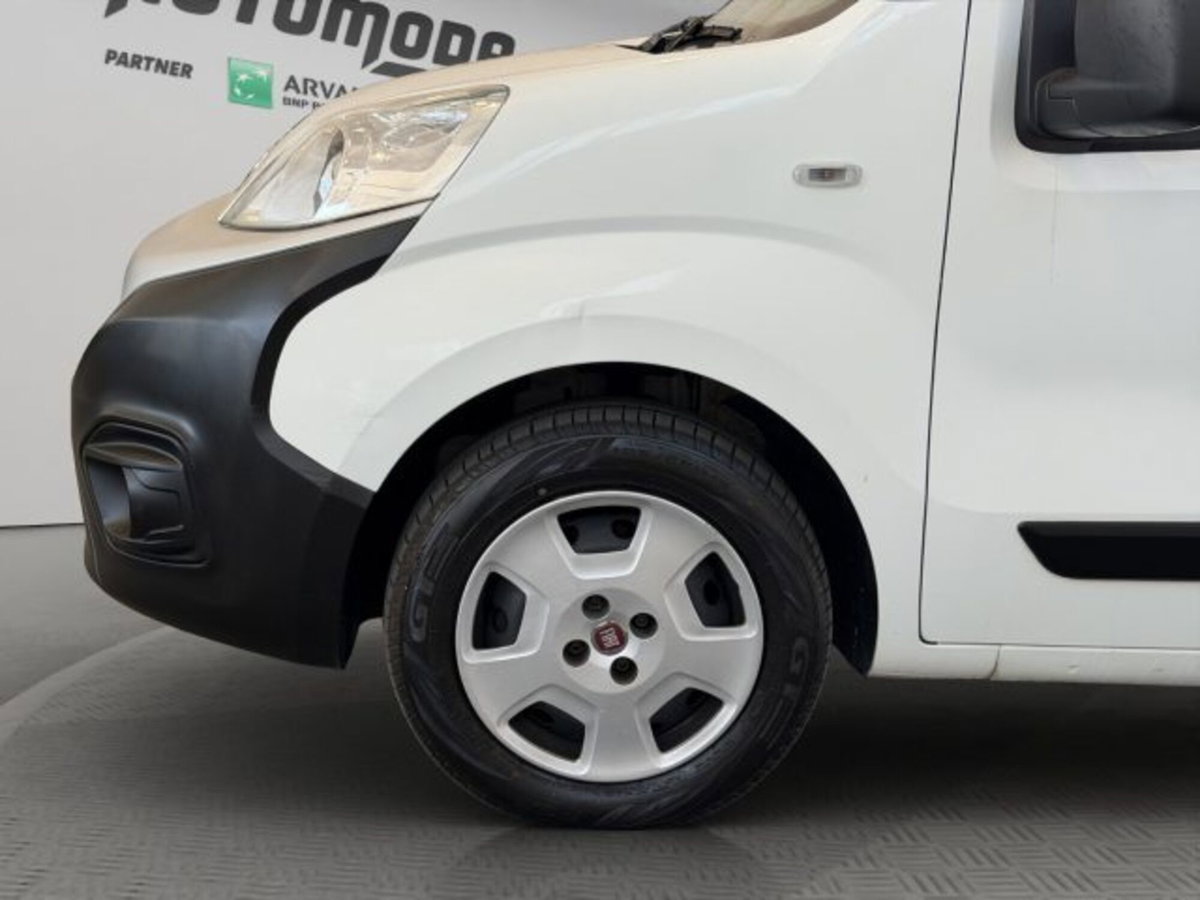 Fiat Fiorino qubo N1 1.3 mjt 95cv trekking (19)