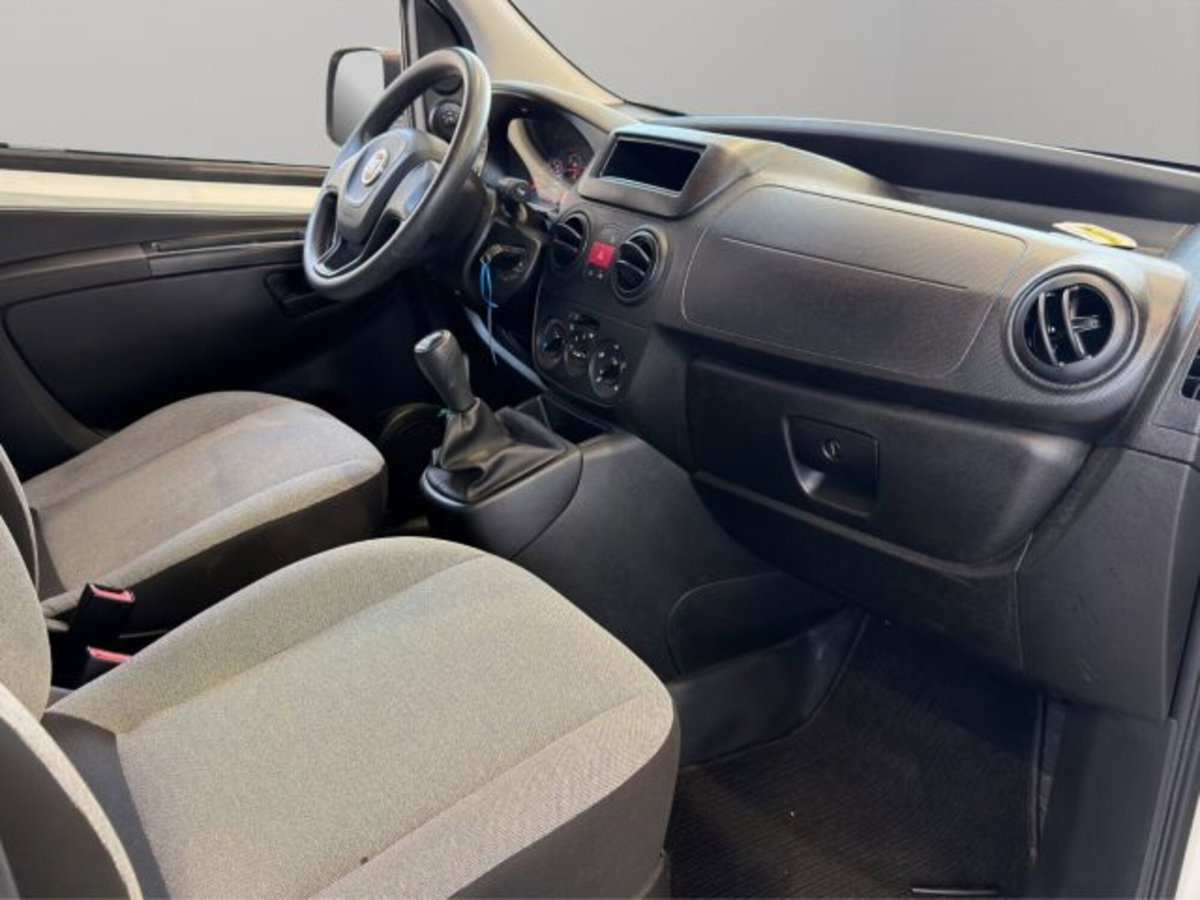 Fiat Fiorino qubo N1 1.3 mjt 95cv trekking (9)