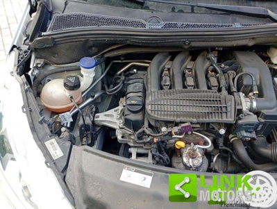 Peugeot 208 82 5 porte Active (16)