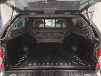 Isuzu D-Max Pick-up 2.5 TD cat Crew Cab 4WD Pick-up L EU4 (12)
