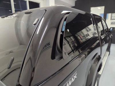 Isuzu D-Max Pick-up 2.5 TD cat Crew Cab 4WD Pick-up L EU4 (18)