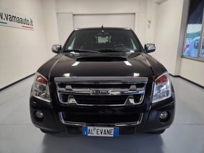 Isuzu D-Max Pick-up 2.5 TD cat Crew Cab 4WD Pick-up L EU4 (2)