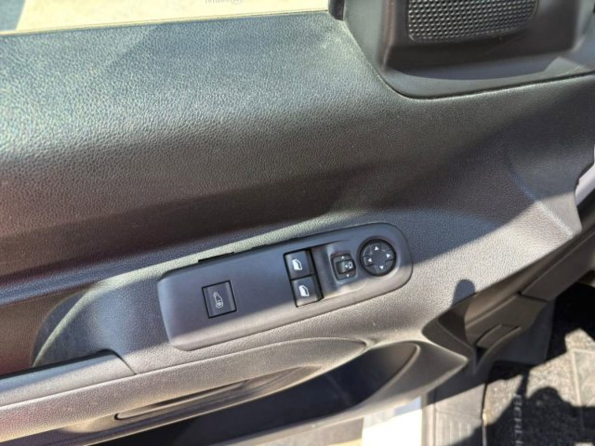 Citroen Berlingo Furgone BlueHDi 130 Van XL Club (14)