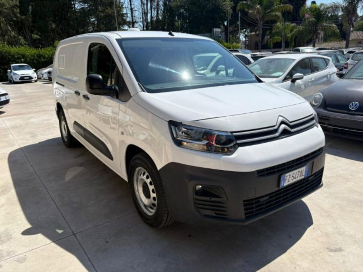 Citroen Berlingo Furgone BlueHDi 130 Van XL Club (3)