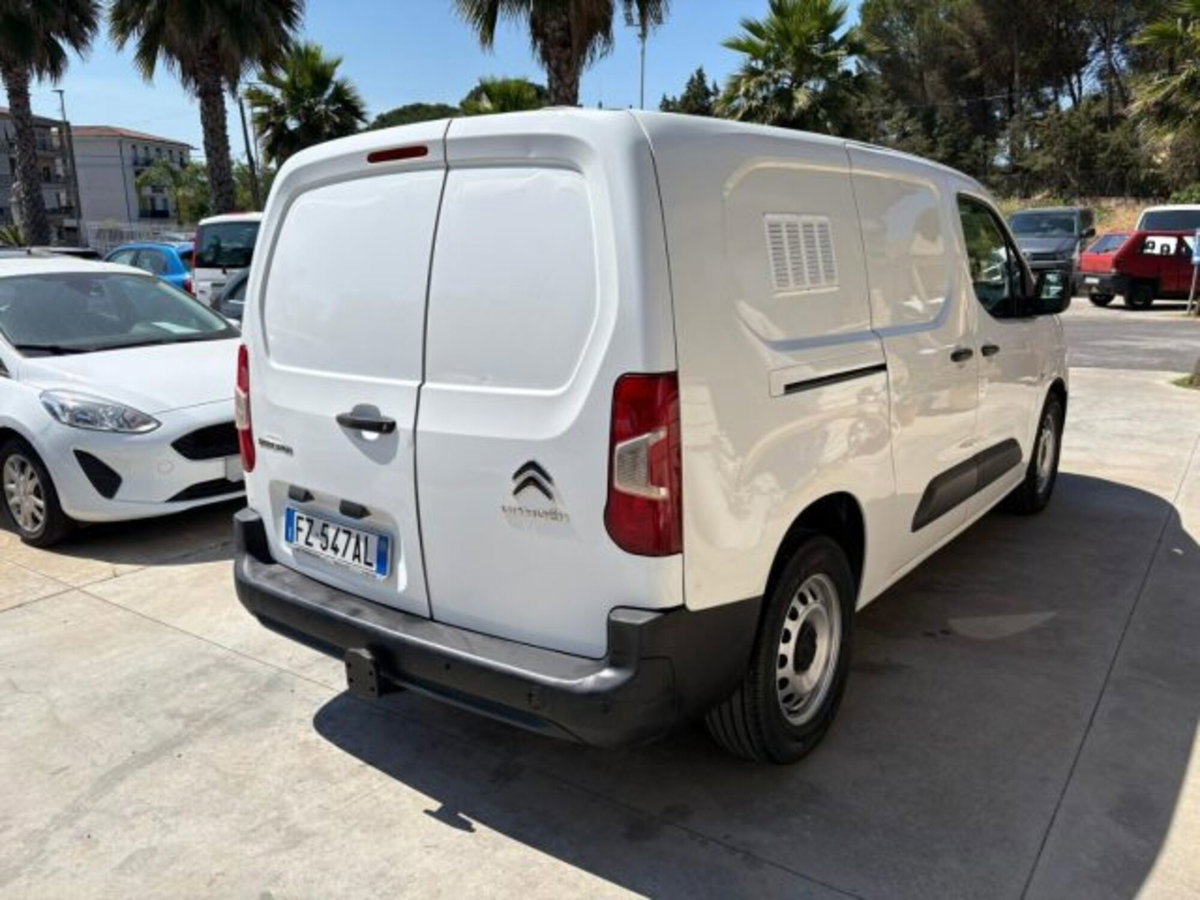 Citroen Berlingo Furgone BlueHDi 130 Van XL Club (4)