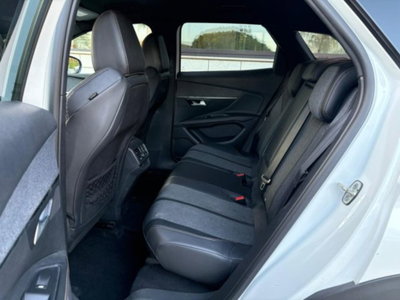 Peugeot 3008 BlueHDi 150 S&S GT Line (8)