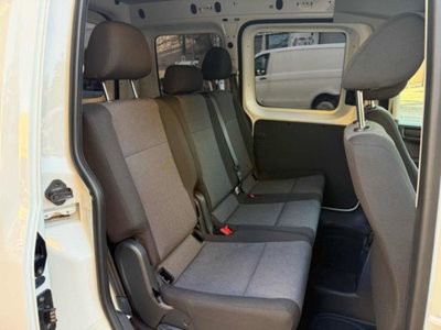 Volkswagen Caddy 2.0 TDI 102 CV DSG Comfortline (13)