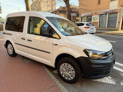Volkswagen Caddy 2.0 TDI 102 CV DSG Comfortline (3)
