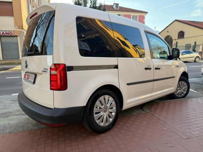Volkswagen Caddy 2.0 TDI 102 CV DSG Comfortline (7)