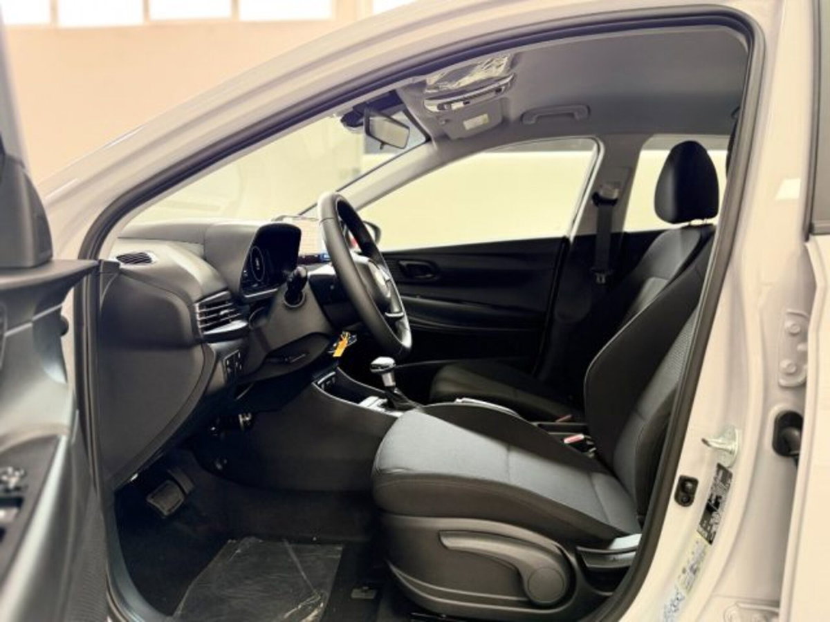 Hyundai i20 1.0 t-gdi Connectline Exterior Pack 90cv dct (14)