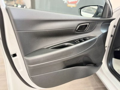 Hyundai i20 1.0 t-gdi Connectline Exterior Pack 90cv dct (19)