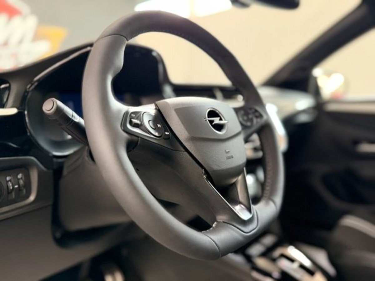 Opel Corsa 1.2 hybrid GS 110cv dct6 (16)