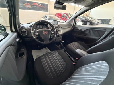 Fiat Punto Evo 1.4 5 porte S&S Dynamic (11)