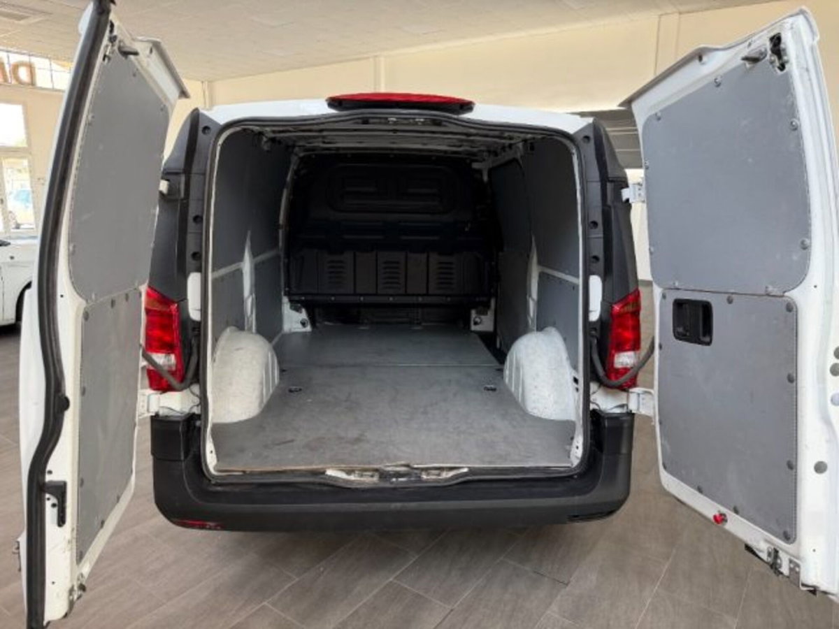 Mercedes-Benz Vito 1.6 111 CDI PC-SL Furgone Long (13)