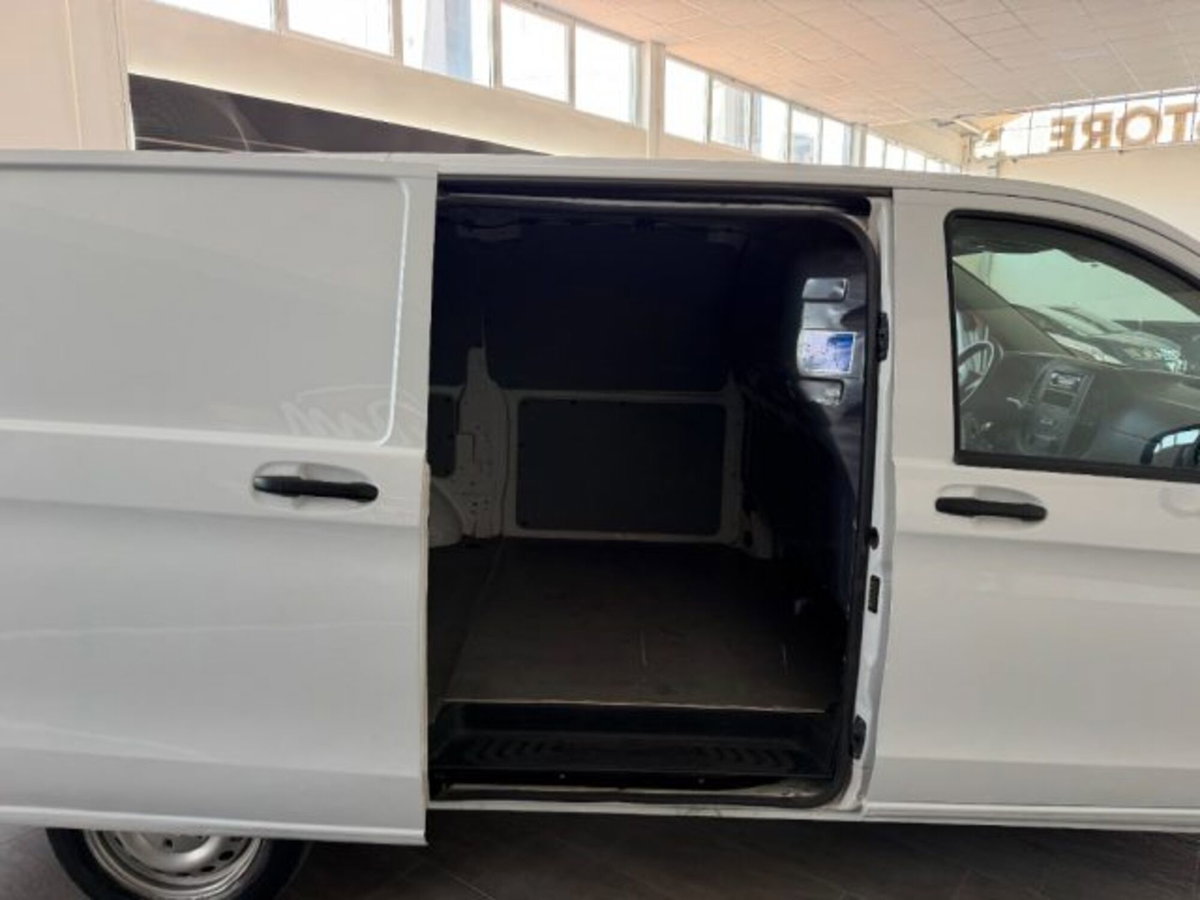 Mercedes-Benz Vito 1.6 111 CDI PC-SL Furgone Long (15)