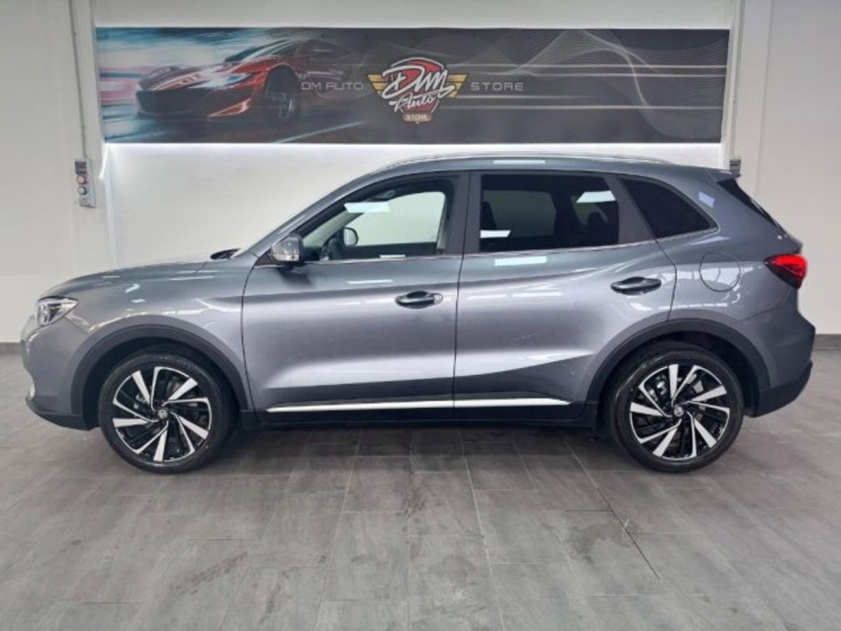 Mg ZS ZS 1.5 Luxury (8)