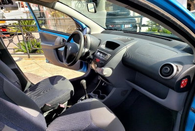 Peugeot 107 68CV 3p. Allure (8)