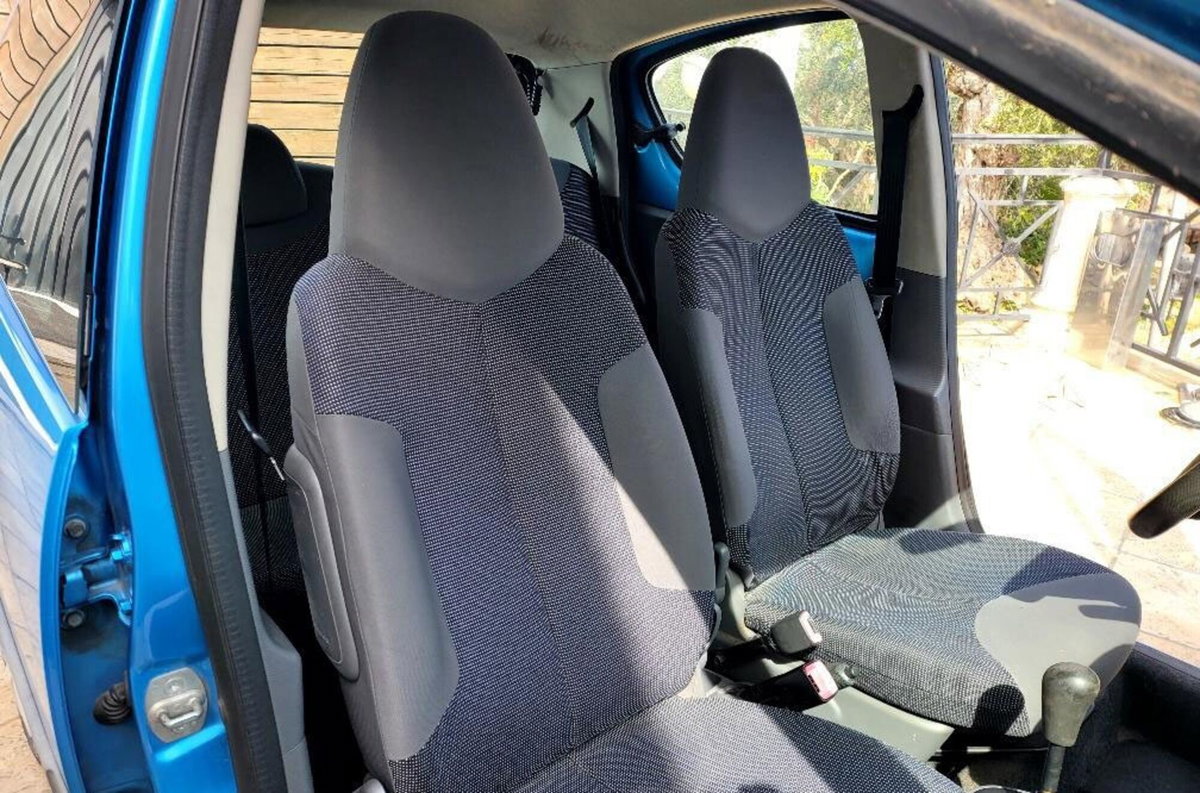 Peugeot 107 68CV 3p. Allure (9)