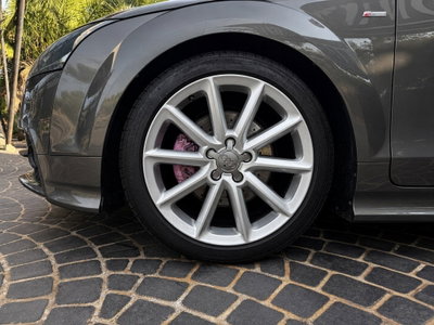 Audi TT Coupé 2.0 TFSI quattro S tronic Advanced plus (5)