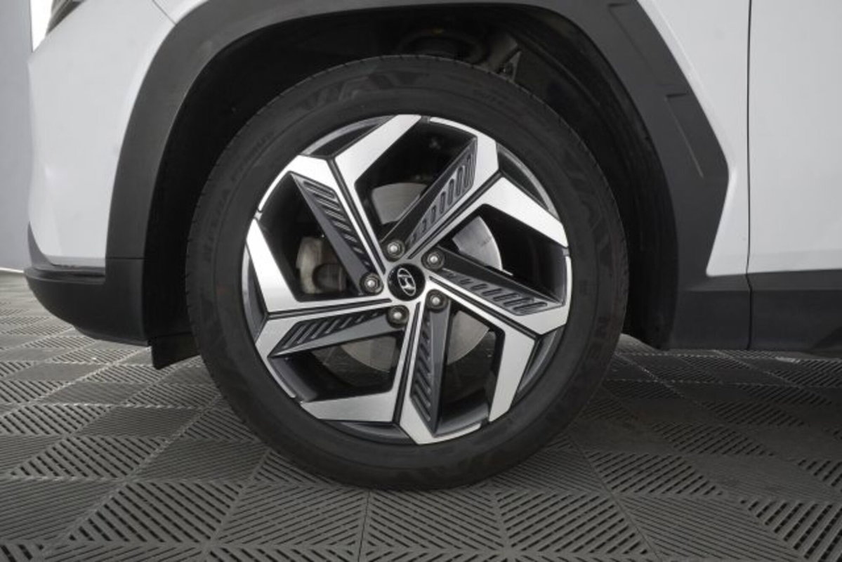 Hyundai Tucson 1.6 crdi 48V Exellence 2wd dct (16)
