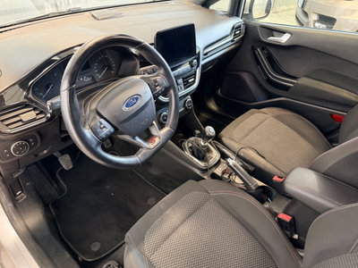 Ford Fiesta 1.5 TDCi 5 porte ST-Line (10)