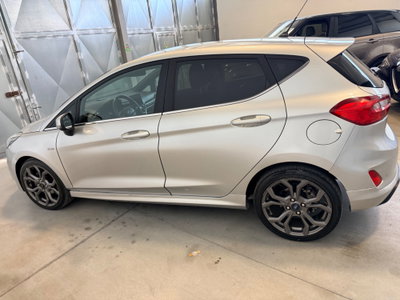 Ford Fiesta 1.5 TDCi 5 porte ST-Line (8)