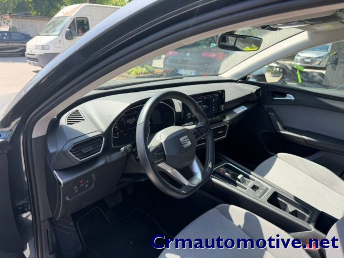 SEAT Leon ST Sportstourer 2.0 tdi Style 150cv dsg (6)