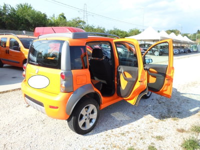 Fiat Panda 1.3 MJT 16V 4x4 Monster (12)