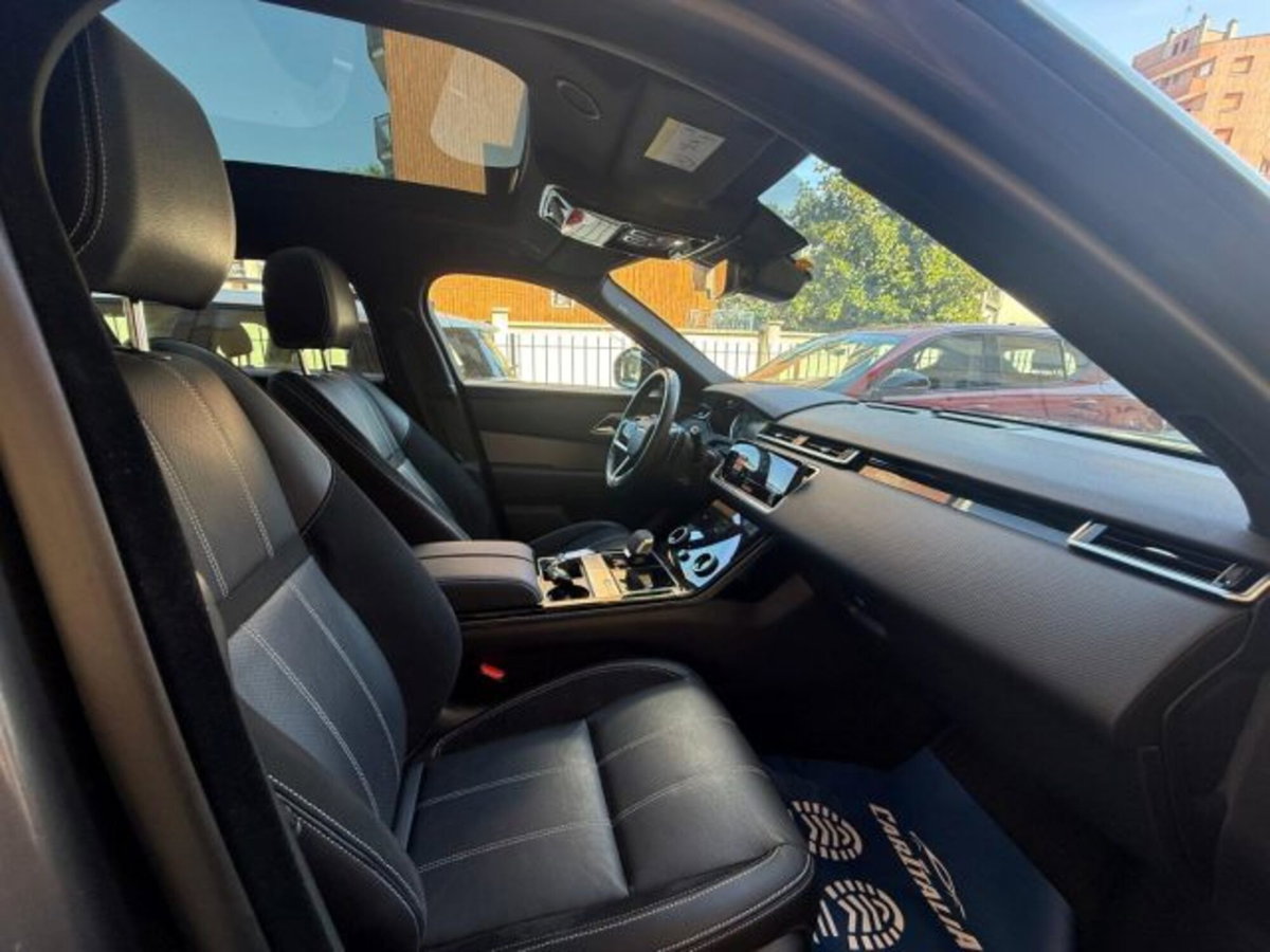 Land Rover Range Rover Velar 2.0D I4 204 CV (14)