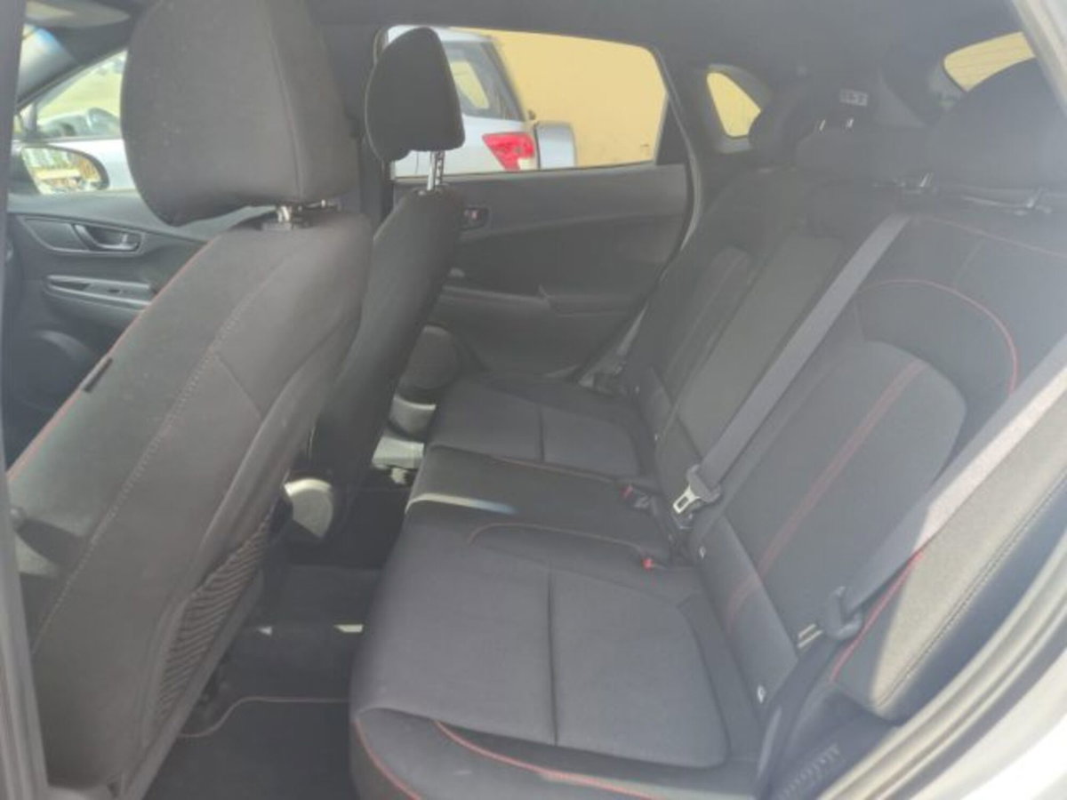 Hyundai Kona 1.6 CRDI 4WD Hybrid 48V DCT NLine (12)