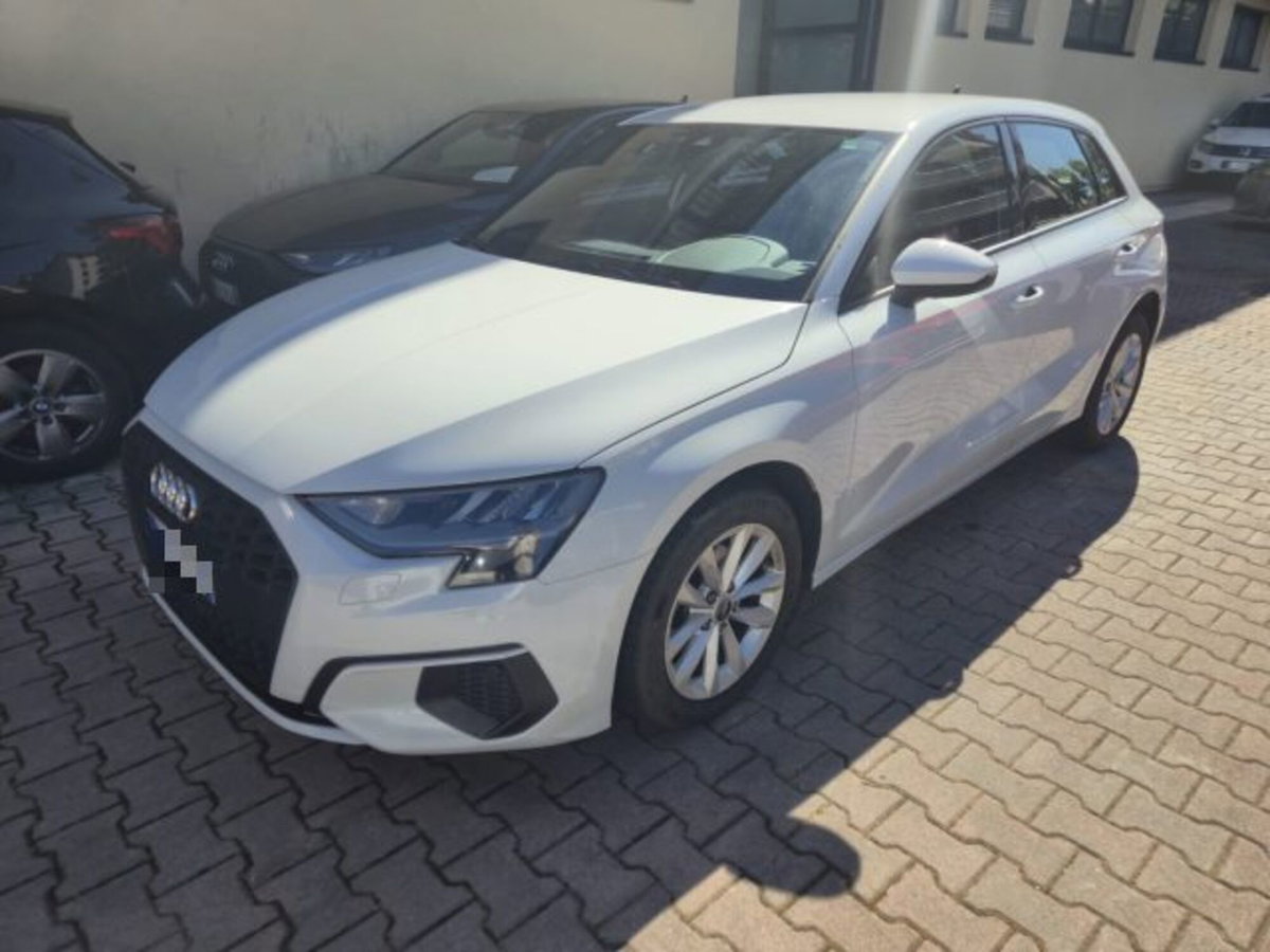 Audi A3 Sedan 30 TDI S tronic Business