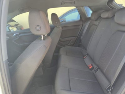 Audi A3 Sedan 30 TDI S tronic Business (12)