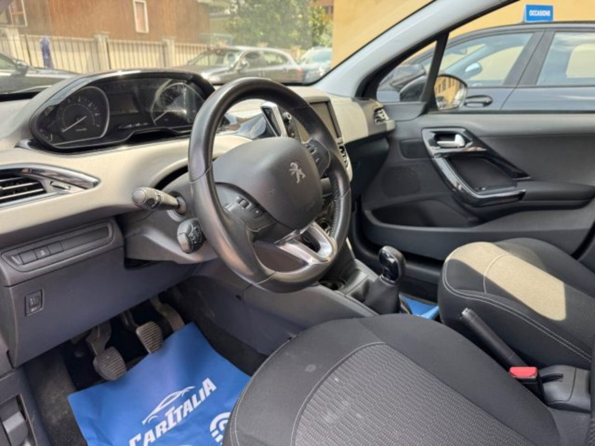 Peugeot 208 68 5 porte Active (12)