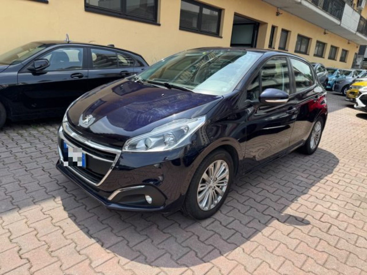 Peugeot 208 68 5 porte Active (3)