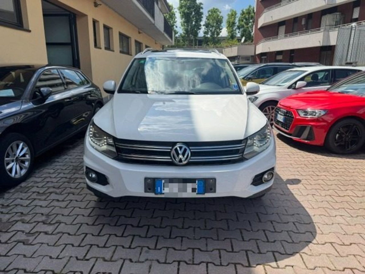 Volkswagen Tiguan 2.0 TDI 140CV 4MOTION DSG Sport & Style (2)