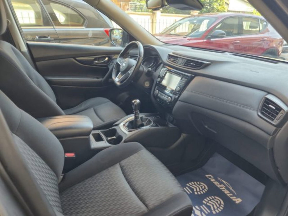 Nissan X-Trail 1.6 dCi 2WD Business (8)