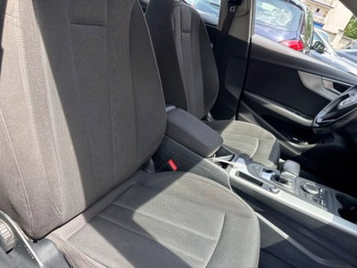 Audi A4 Avant 2.0 TDI 150 CV ultra S tronic Business (10)