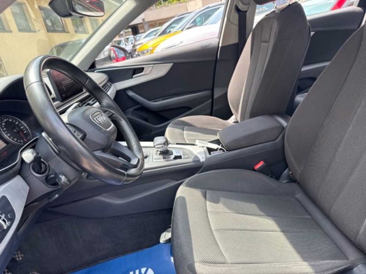 Audi A4 Avant 2.0 TDI 150 CV ultra S tronic Business (11)